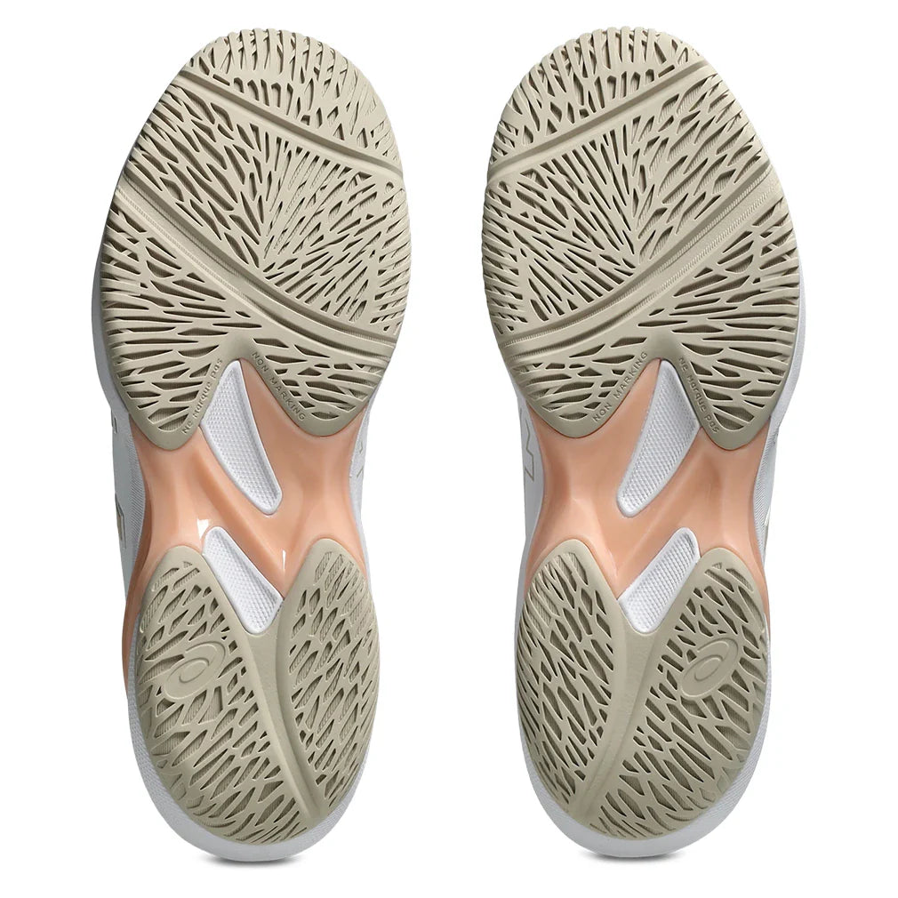 Women's Solution Swift FF 2 Shoes White and Cantaloupe