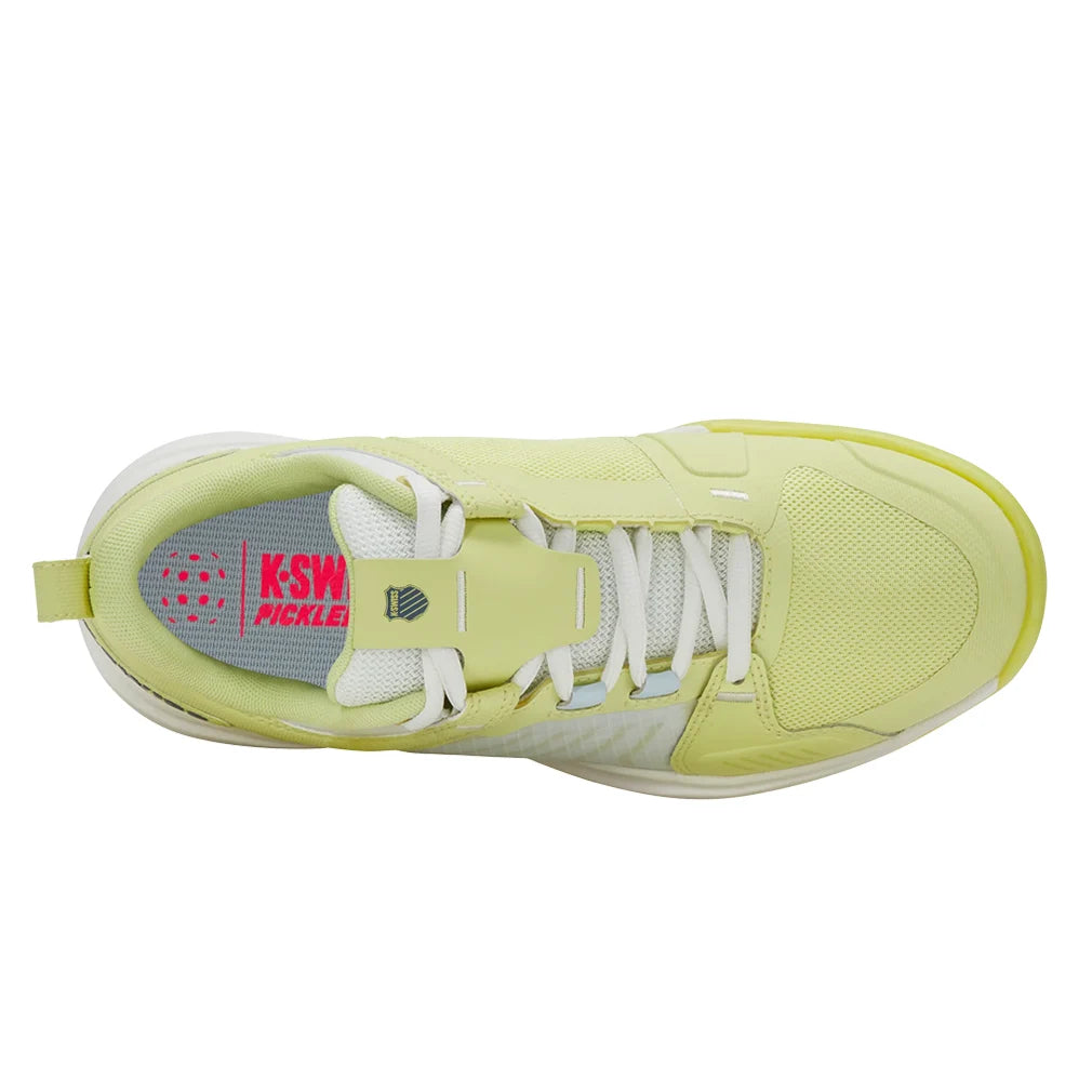Women's Ultrashot Team Shoes Luminary Green and Blanc de Blanc