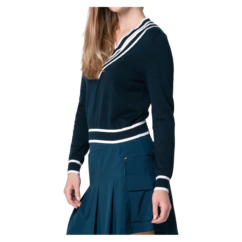 Women`s Victory V-Neck Court Sweater
