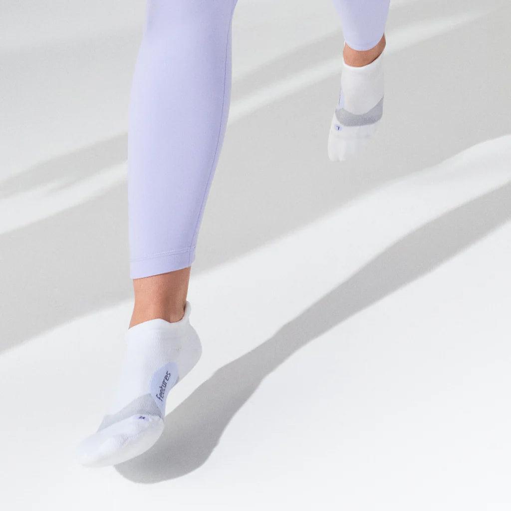 Elite Light Cushion No Show Tab Socks