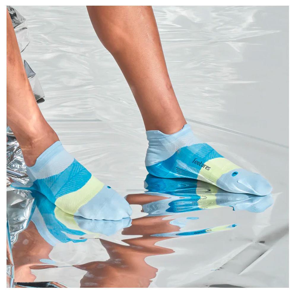 Elite Ultra Light No Show Tab Socks