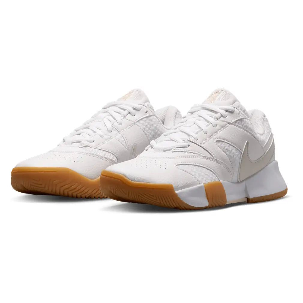 Women's Court Lite 4 Shoes White and Lt Orewood Brown