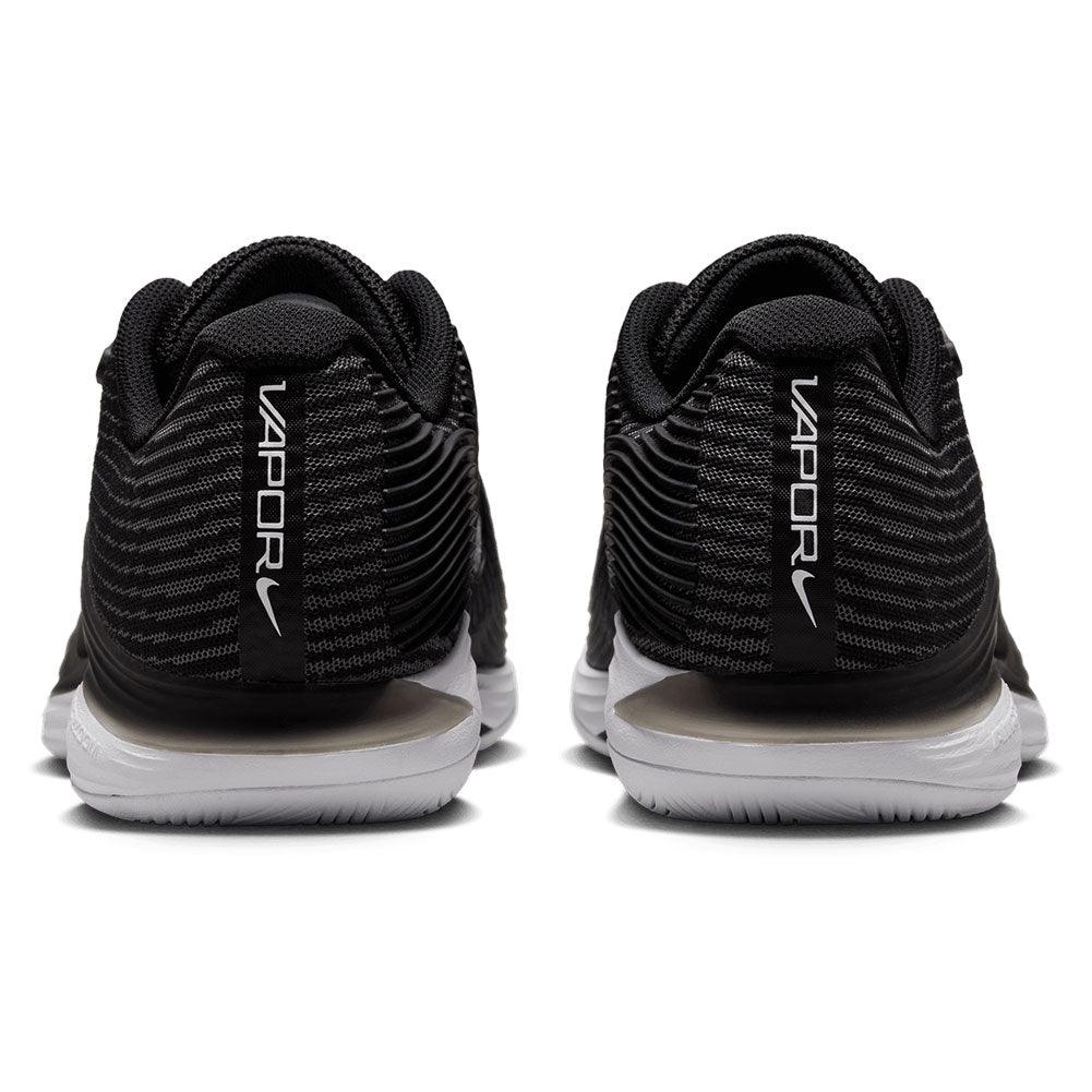 Women's Zoom Vapor 12 Shoes Black and White