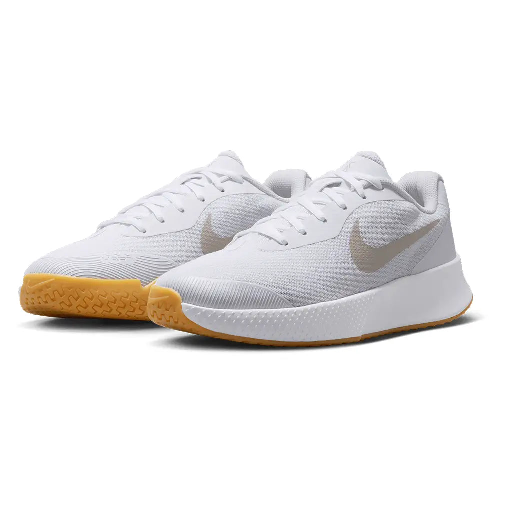 Women's Vapor Lite 3 Shoes White and Lt Orewood Brown
