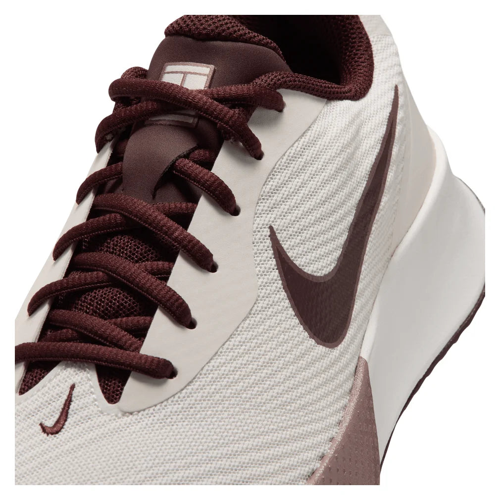 Women's Vapor Lite 3 Shoes Sail and Mystic Dates, Nike, Pickleball Express, FZ2156-120H26-2