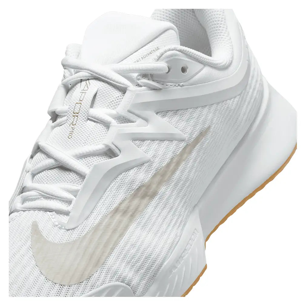 Women's Zoom Vapor Pro 3 Shoes White and Lt Orewood Brown