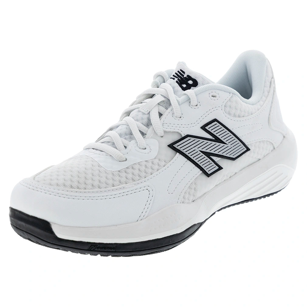 Juniors' 696v7 Shoes White and Black