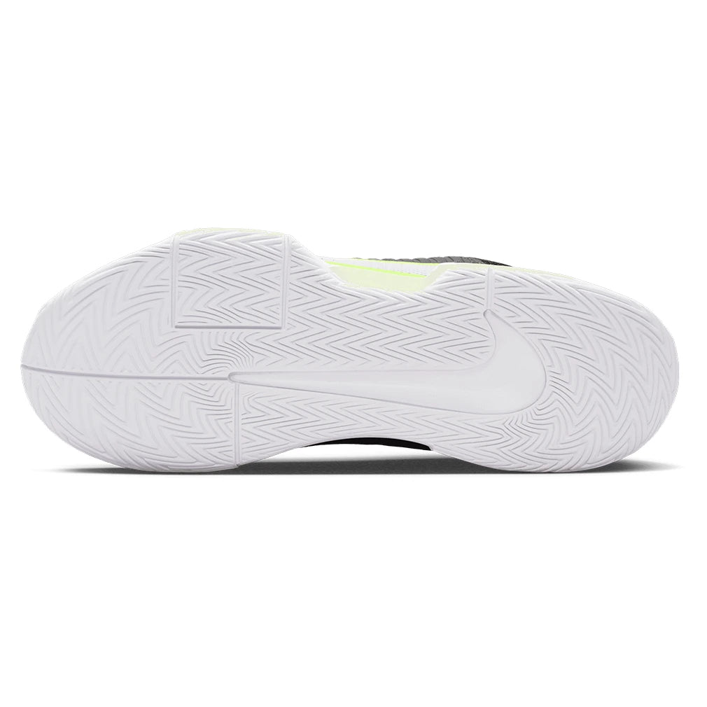 Men's GP Challenge Pro Shoes Black and White