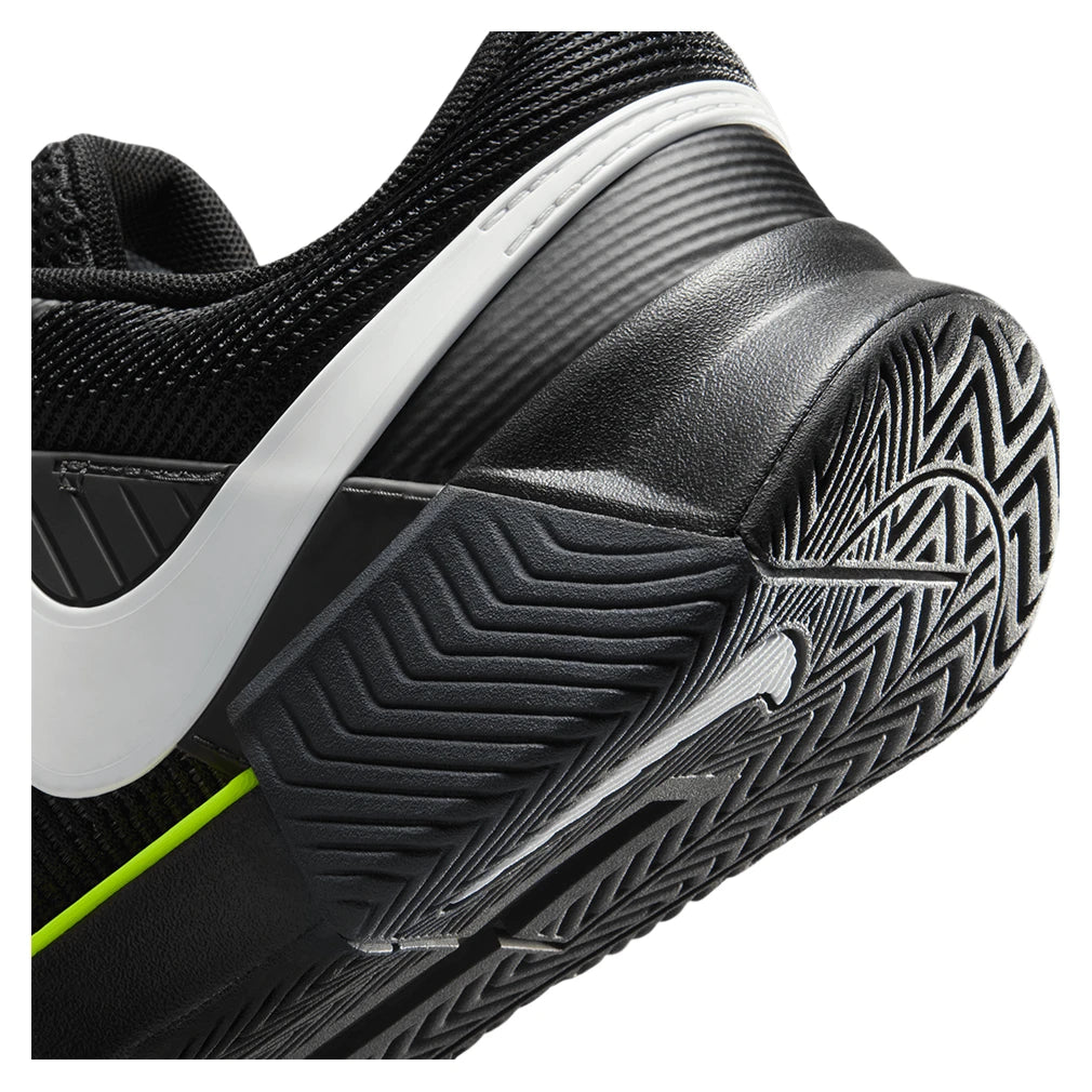 Women's Zoom GP Challenge 1.5 Shoes Black and White