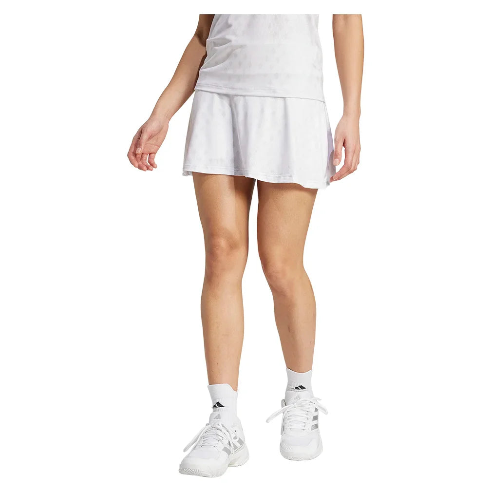 Women's Club Graphic Skort White and Dash Grey
