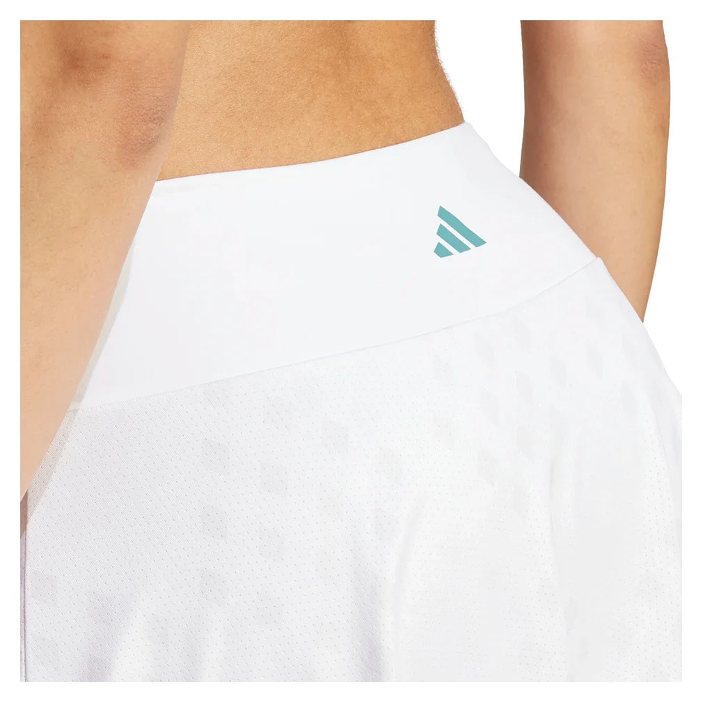 Women's Club Graphic Skort White and Dash Grey