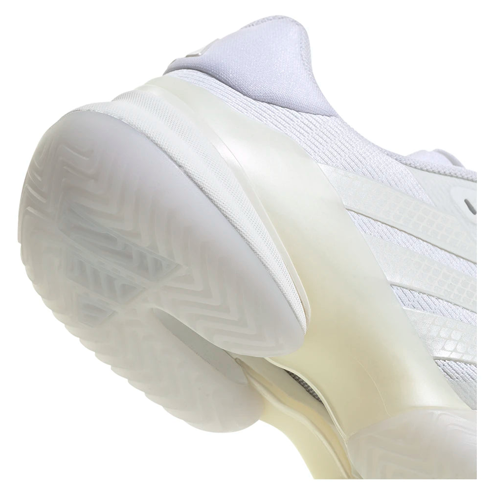 Women's Barricade 14 Shoes Core White and Zero Metallic