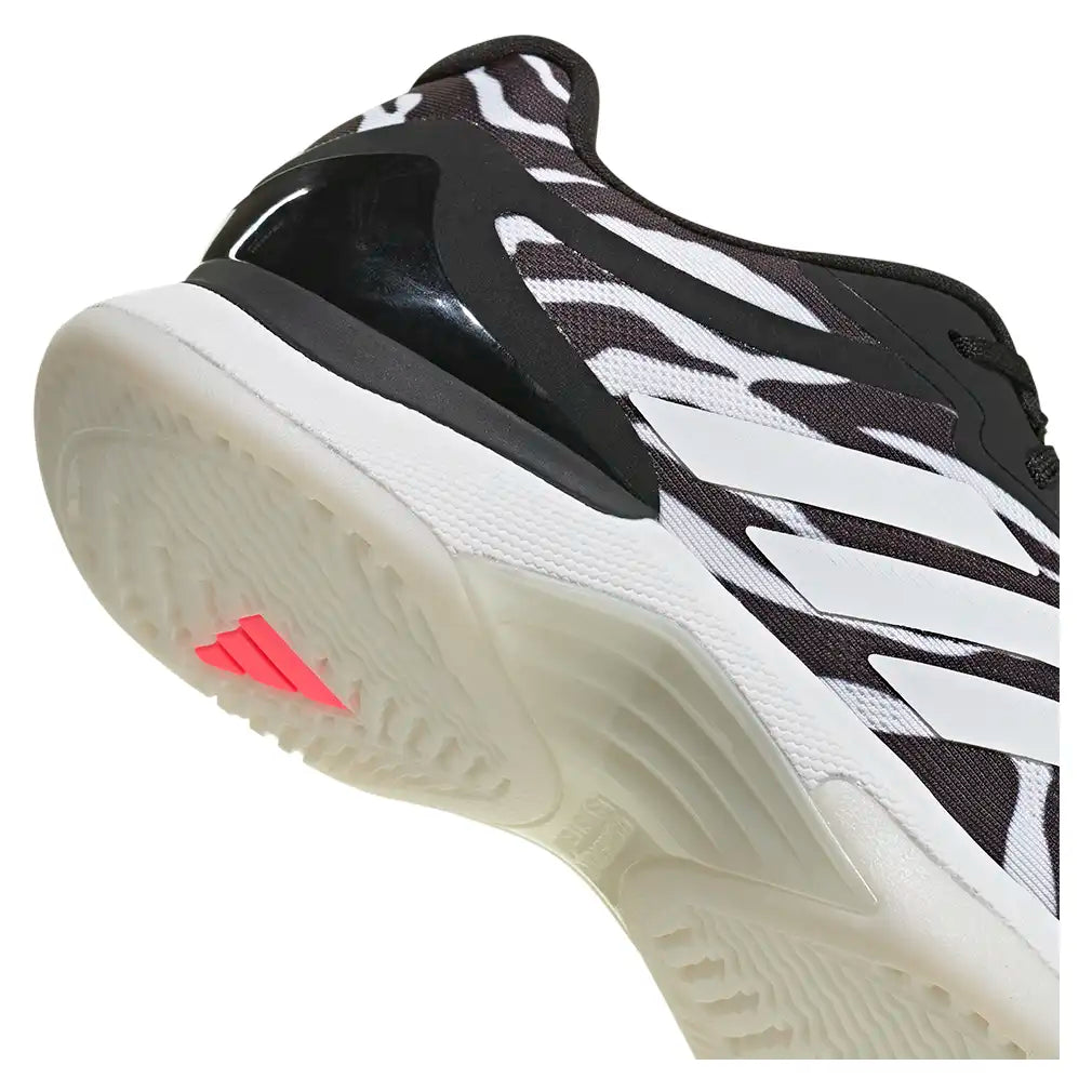 Women's Avacourt 3 Shoes Black and White