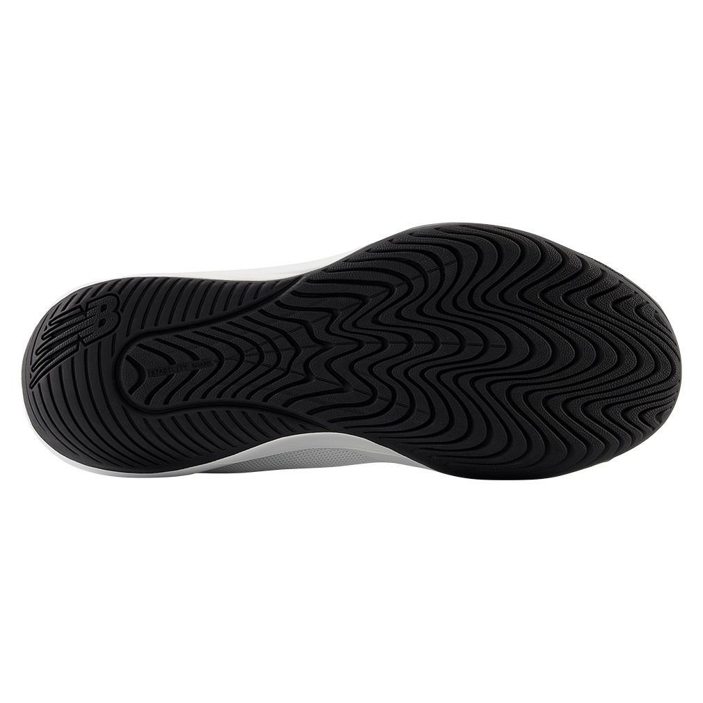 Men's 696v6 D Width Shoes White and Black