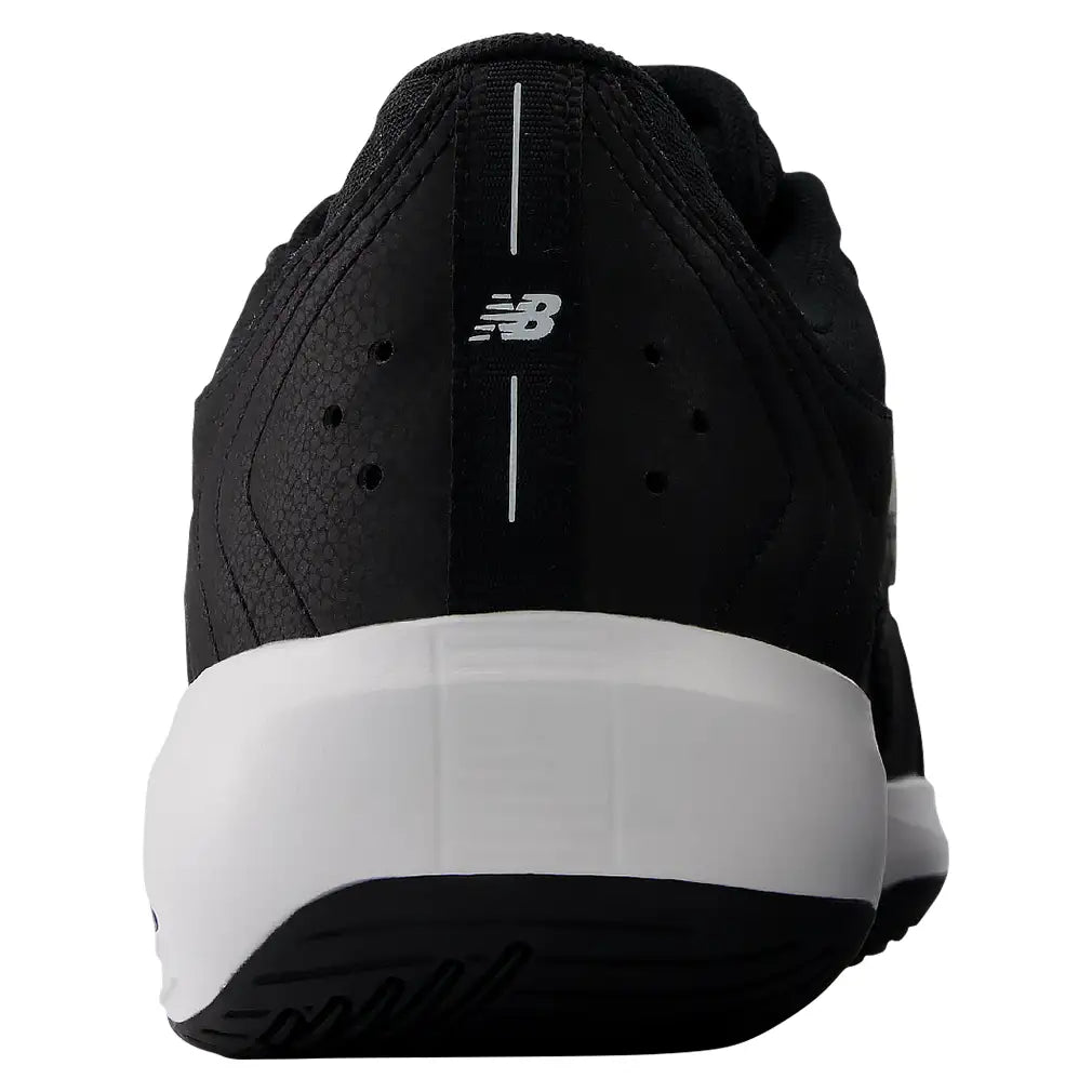 Men's 696v7 2E Width Shoes Black and White