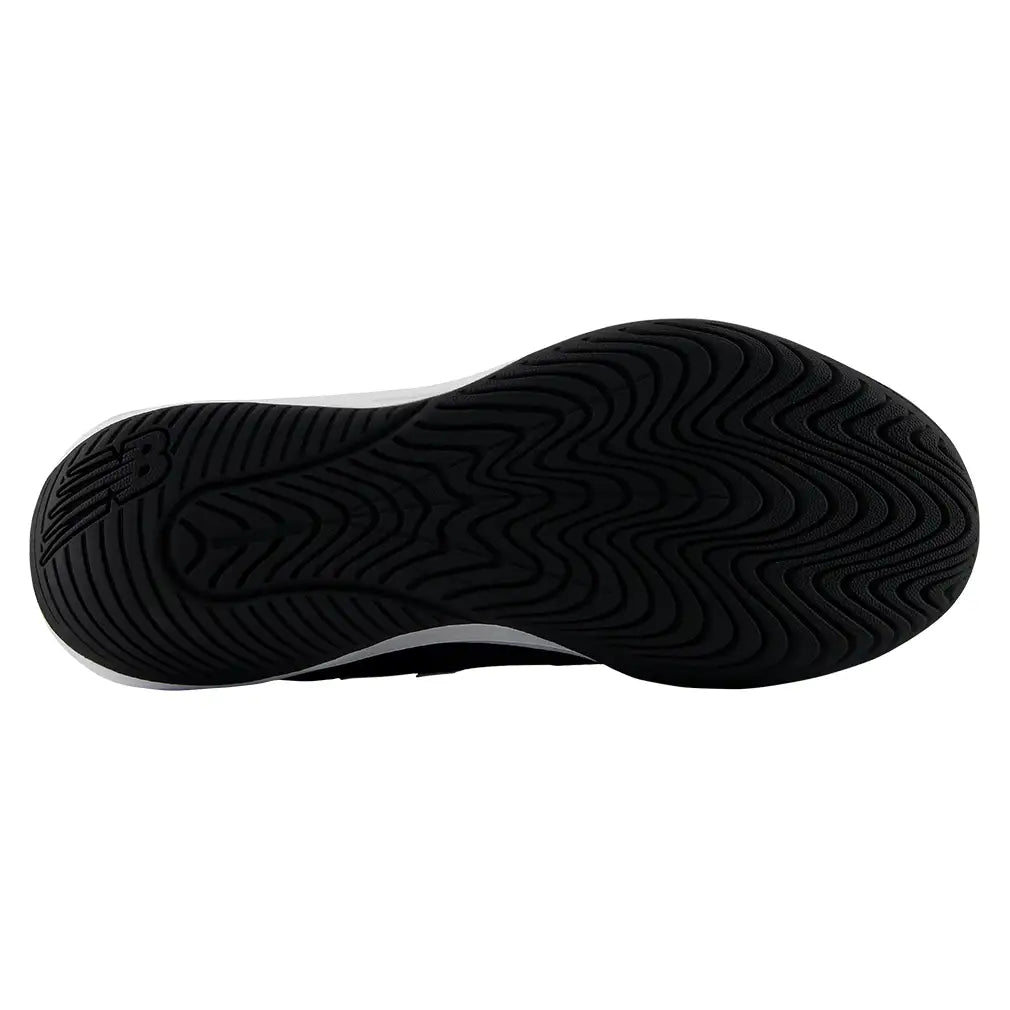Men's 696v7 2E Width Shoes Black and White