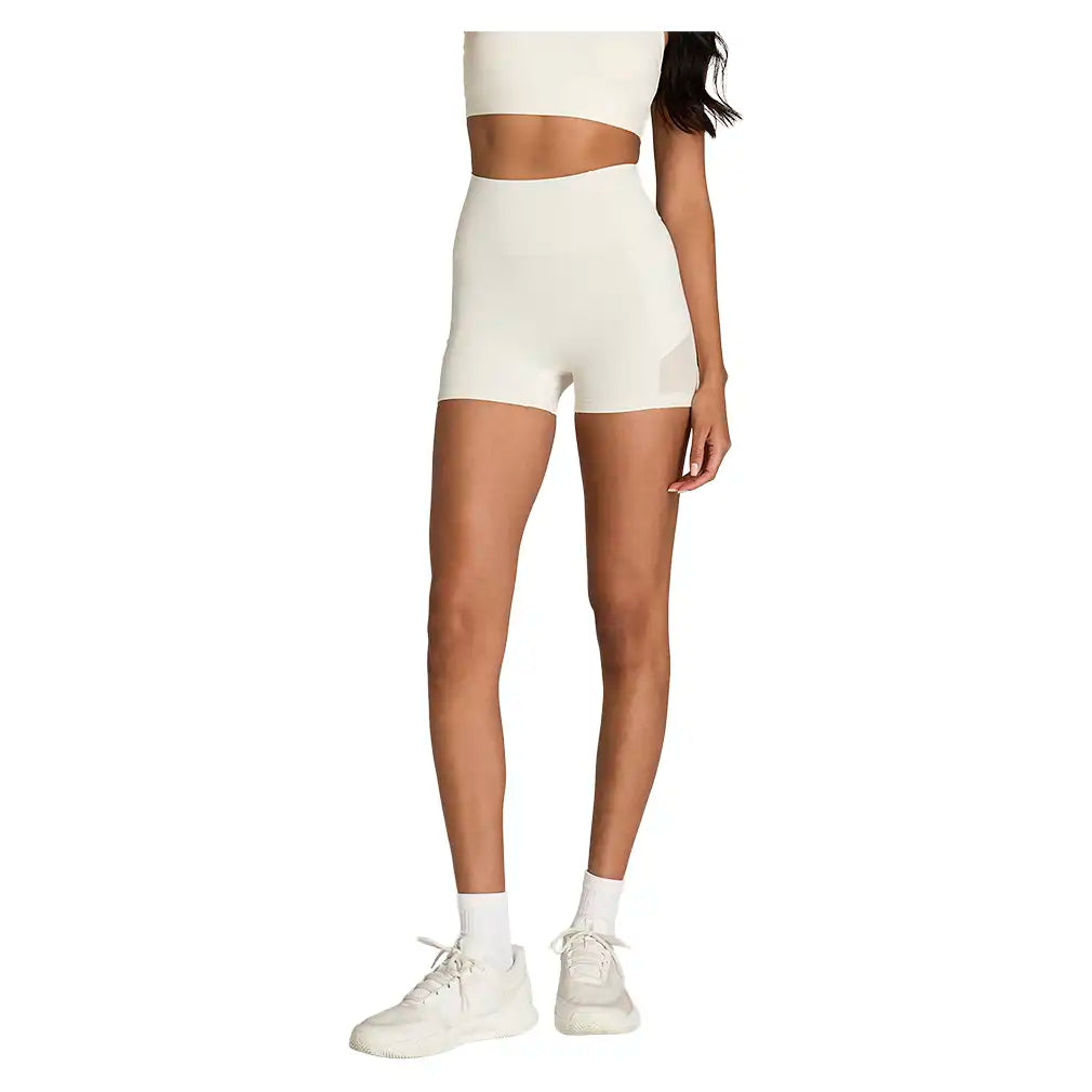 Women's Baseline Ball Short Sandrift